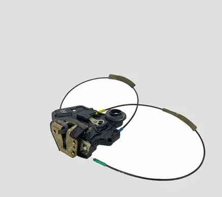 Toyota Corolla Verso E121 Rear door lock
