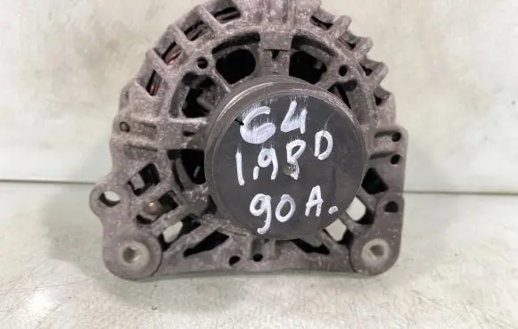 Volkswagen Golf IV Generator/alternator 038903023 2542245c
