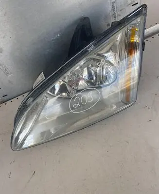 Ford Focus Headlight/headlamp 4M5113W030AC 10178