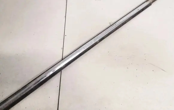 Rover 620 Front door glass trim molding 
