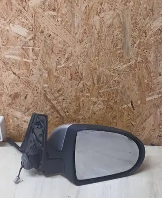 Mitsubishi Colt Front door electric wing mirror E9024259 E9014259