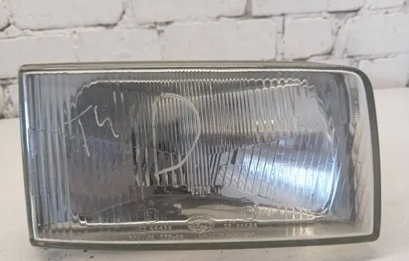 Volkswagen Transporter - Caravelle T4 Headlight/headlamp 0244438 39213637000