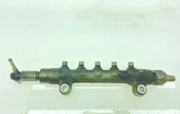 Subaru Outback Fuel main line pipe