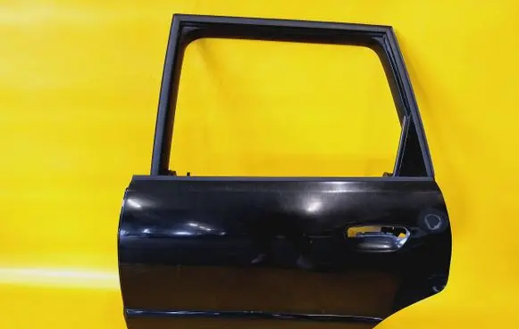 Audi A4 S4 B5 8D Rear door
