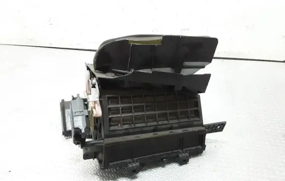 Nissan Primera Interior heater climate box assembly ED03034428