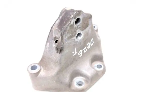 Porsche Cayenne (9PA) Gearbox mounting bracket 7L0399649C