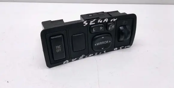 Wing mirror switch