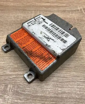 Mercedes-Benz E W210 Airbag control unit/module 0018202126