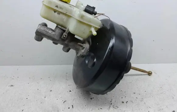 Skoda Fabia Mk1 (6Y) Brake booster 6Q1614105AD