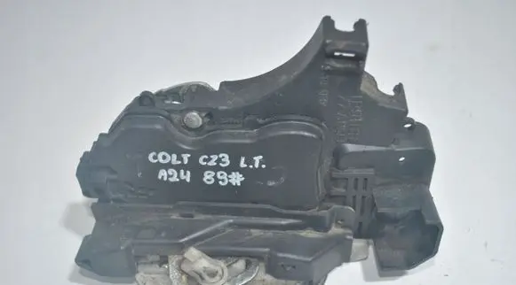 Mitsubishi Colt CZ3 Rear door lock