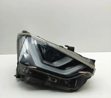 Isuzu D-Max Headlight/headlamp 8983287795