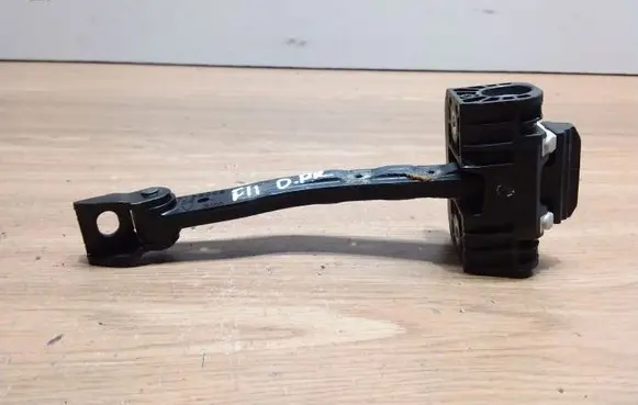 BMW 5 F10 F11 Front door check strap stopper 7182005
