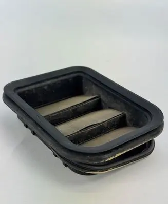 Mercedes-Benz SLK R170 Quarter panel pressure vent 1708300042