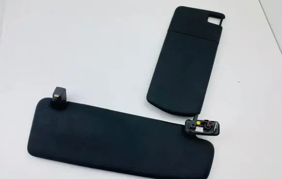 Porsche Cayenne (92A) Sun visor 7P0857551 06072011
