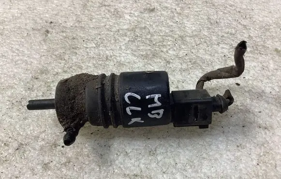 Mercedes-Benz CLK A209 C209 Windscreen/windshield washer pump 0165454626