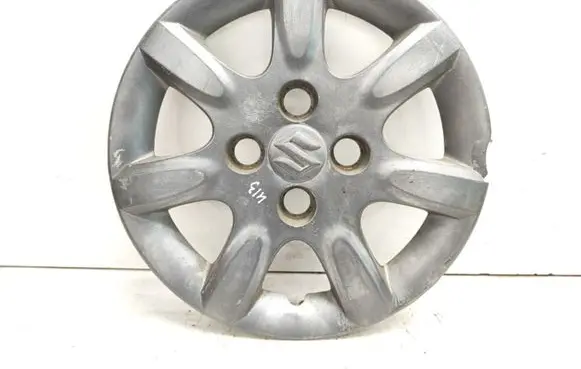 Suzuki Forenza R15 wheel hub/cap/trim 96410953