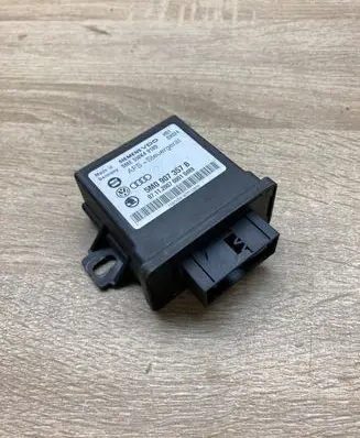 Volkswagen PASSAT B6 Light module LCM 5M0907357B