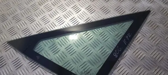 Peugeot 806 Front triangle window/glass 
