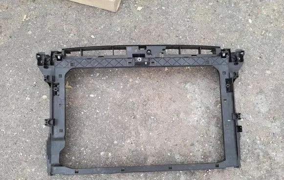 Skoda Superb B8 (3V) Radiator support slam panel 3V0805588B