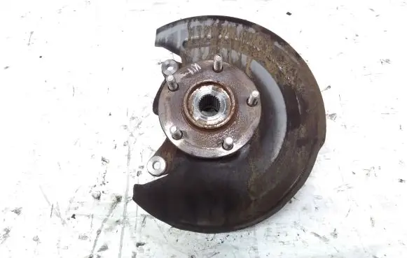 Mitsubishi Outlander Front wheel hub spindle knuckle