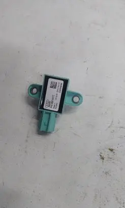 Audi Q5 SQ5 Airbag deployment crash/impact sensor 8K0955557C 5WK43809