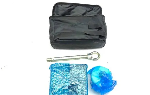 Opel Astra L Tool set 