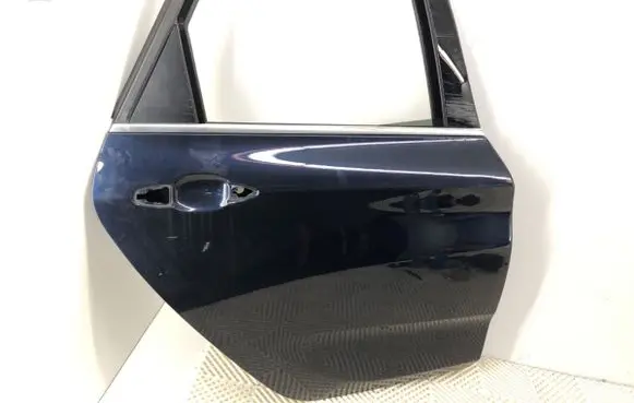 BMW 2 F45 Rear door 