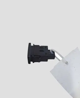 Toyota Prius (XW50) Fuel tank opening switch M61693