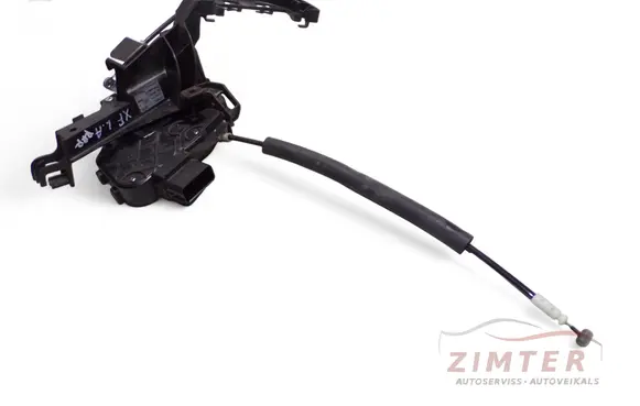 Jaguar XF X250 Rear door lock 8X2324994CE
