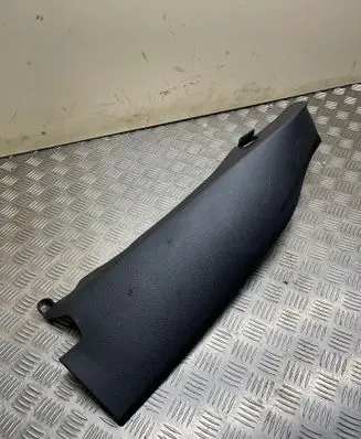 Volkswagen Jetta VI Other interior part 5C6867765 6001010064