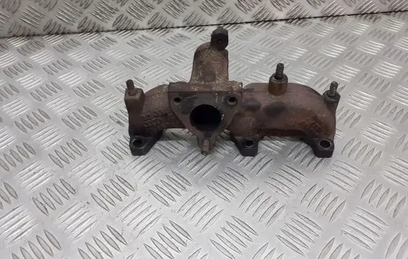 Volkswagen Polo III 6N 6N2 6NF Exhaust manifold 045253033