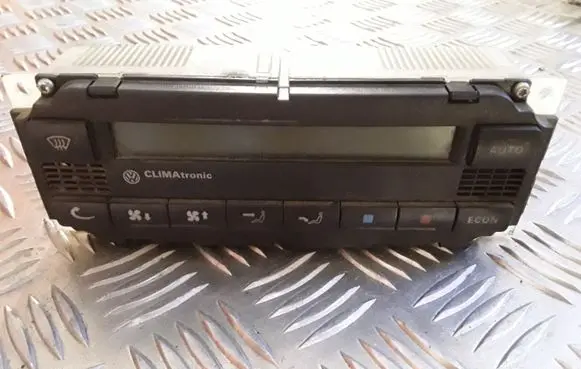 Volkswagen PASSAT B5 Climate control unit 5HB00761710 3B1907044B