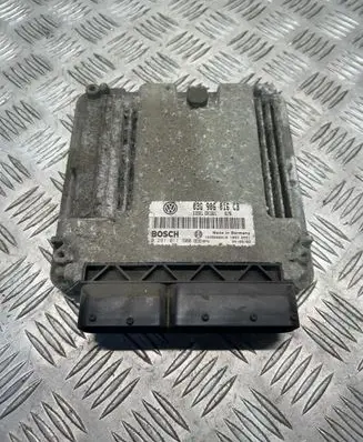 Volkswagen Golf V Engine control unit/module 03G906016CB