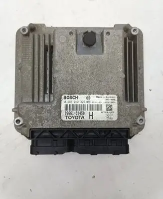 Toyota Yaris Engine control unit/module 896610D450 281012322