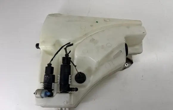 Porsche Cayenne (92A) Windshield washer fluid reservoir/tank 7P0955453 1K6955651