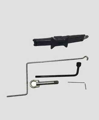 Toyota Avensis T270 Tool set 6442905020