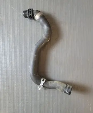 Volvo XC60 Engine coolant pipe/hose 32252516