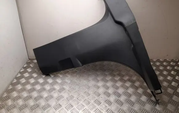 (B) pillar trim (bottom)