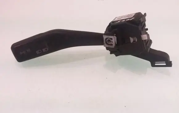 Skoda Octavia Mk2 (1Z) Indicator stalk 1K0953513