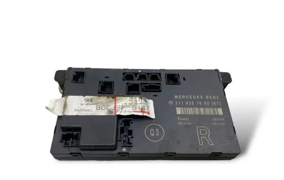 Mercedes-Benz E W211 Door control unit/module 2118201685