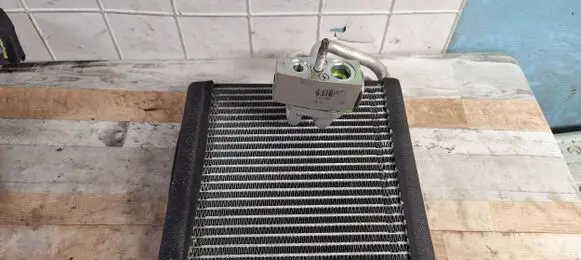 Chevrolet Sonic A/C cooling radiator (condenser) 52437762 111740134735 SN01010224