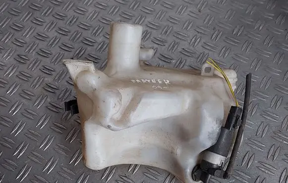 Peugeot Partner Windshield washer fluid reservoir/tank 9681875180
