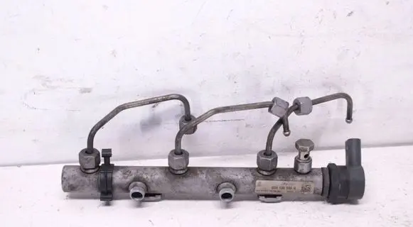 Fuel main line pipe