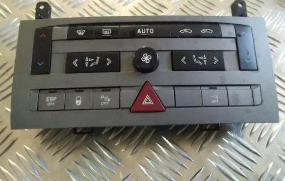Citroen C5 Climate control unit 96573328 VP4PUH18C612HN