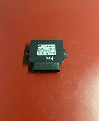BMW X3 F25 Hand brake control module 6858017 32620276A 0121460392