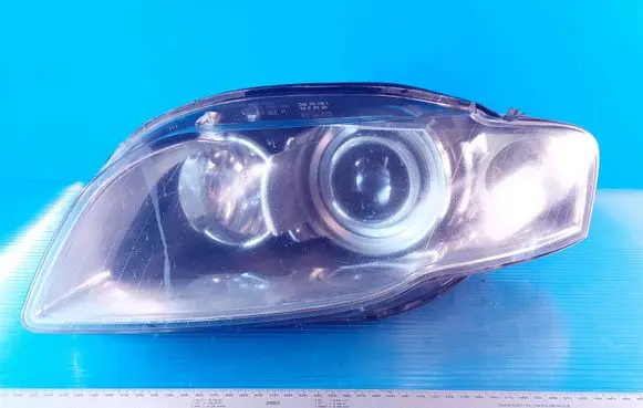 Audi A4 S4 B7 8E 8H Headlight/headlamp 18021804 1305630461