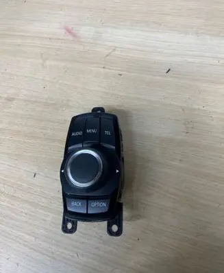 BMW 1 F20 F21 Head unit multimedia control 9261704 221200011110000 033623101