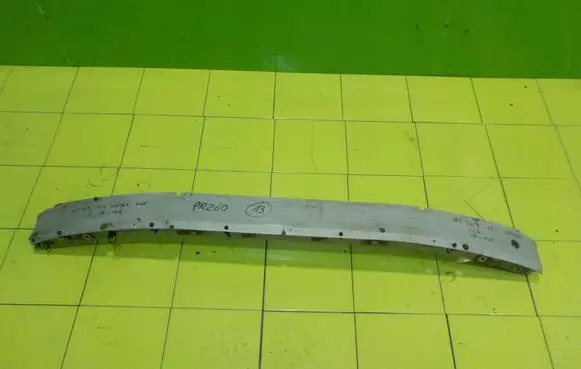 Opel Zafira B Front bumper support beam PRZOD NP369