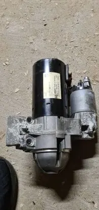 BMW 7 G11 G12 Starter motor 8589891 0001148515