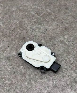 BMW i3 Air flap motor/actuator 7193168